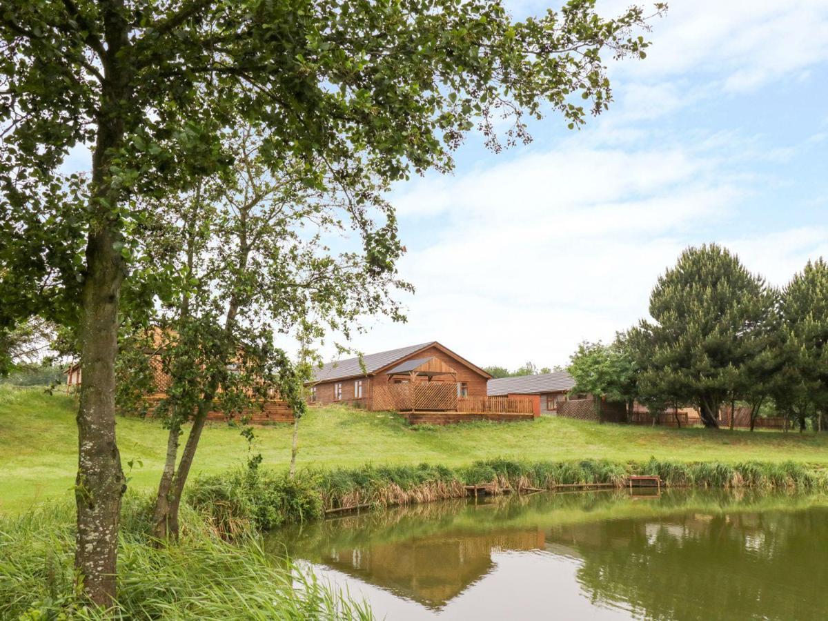 Makins Lodges Nuneaton Εξωτερικό φωτογραφία