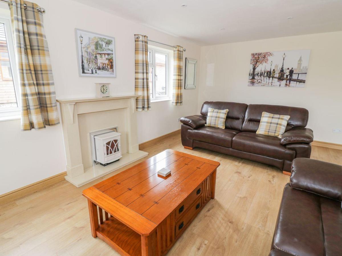Makins Lodges Nuneaton Εξωτερικό φωτογραφία